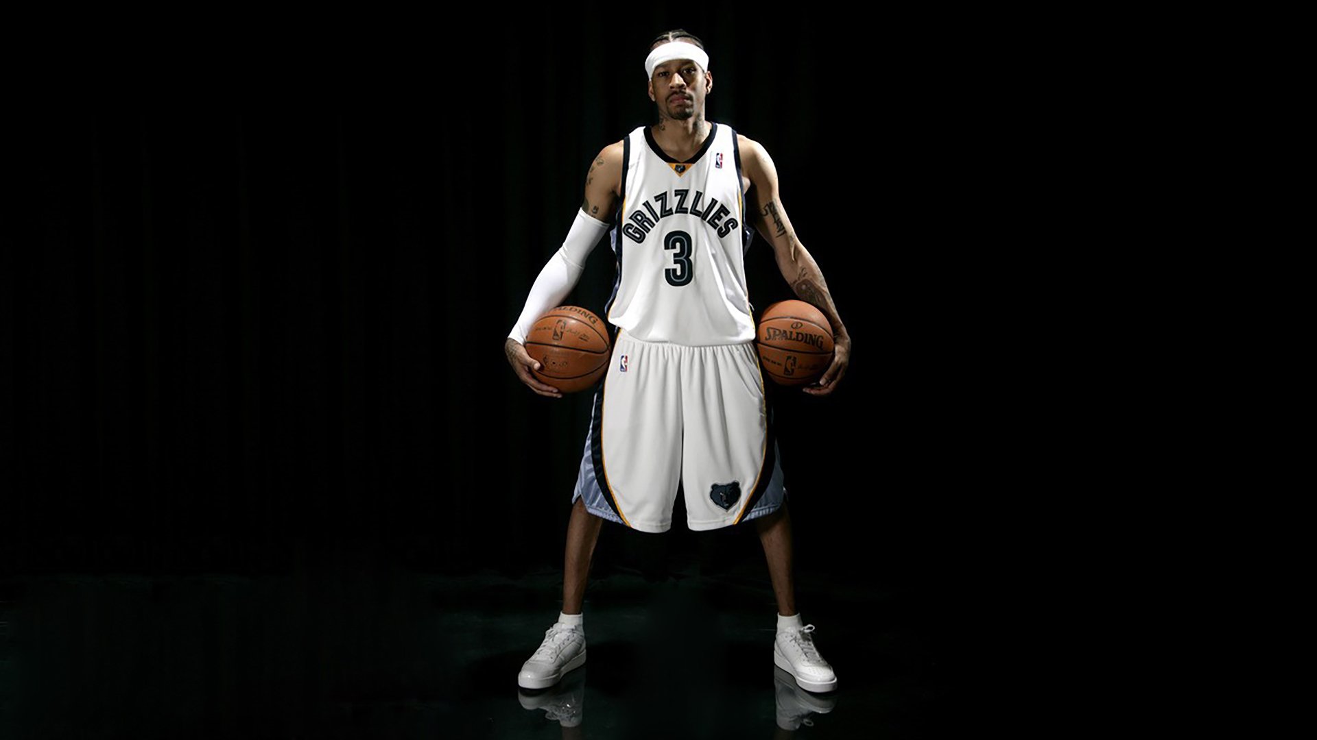 波兰男篮在欧洲锦标赛中夺冠，夺得历史性第一金